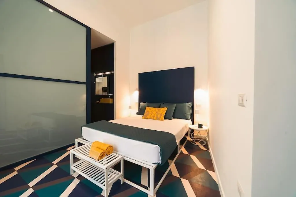 Bovio Apartment & Rooms Nápoles Italia