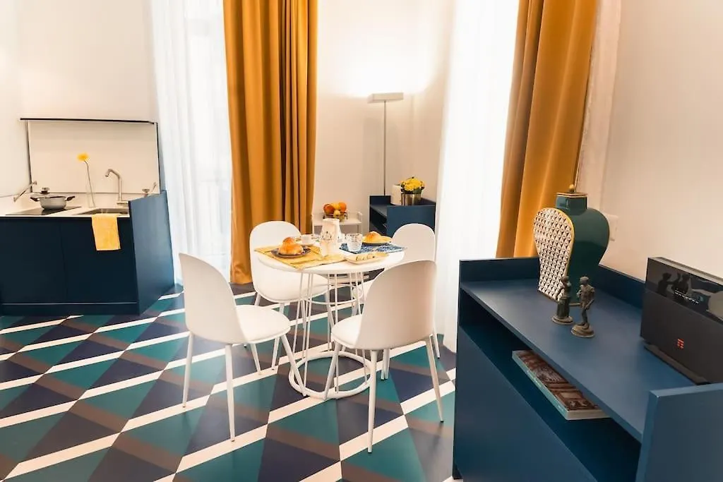 Bovio Apartment & Rooms Nápoles 0*,  Italia