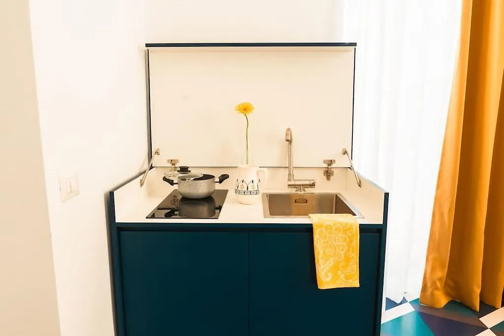 Bovio Apartment & Rooms Naples