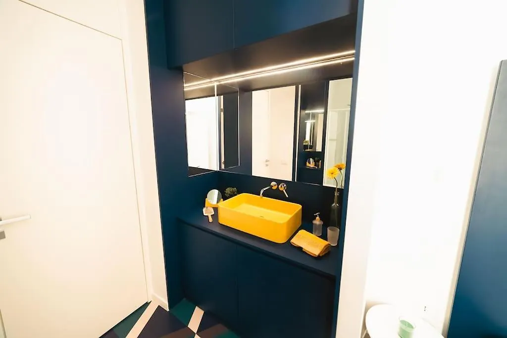Bovio Apartment & Rooms Naples