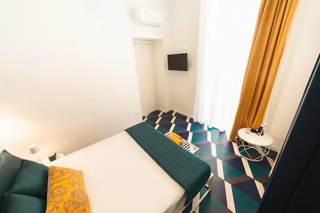 Bovio Apartment & Rooms Naples